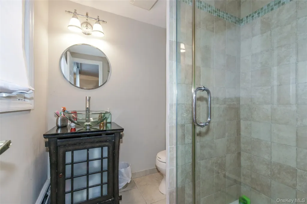 61 Mitchell Avenue Plainview NY 11803
