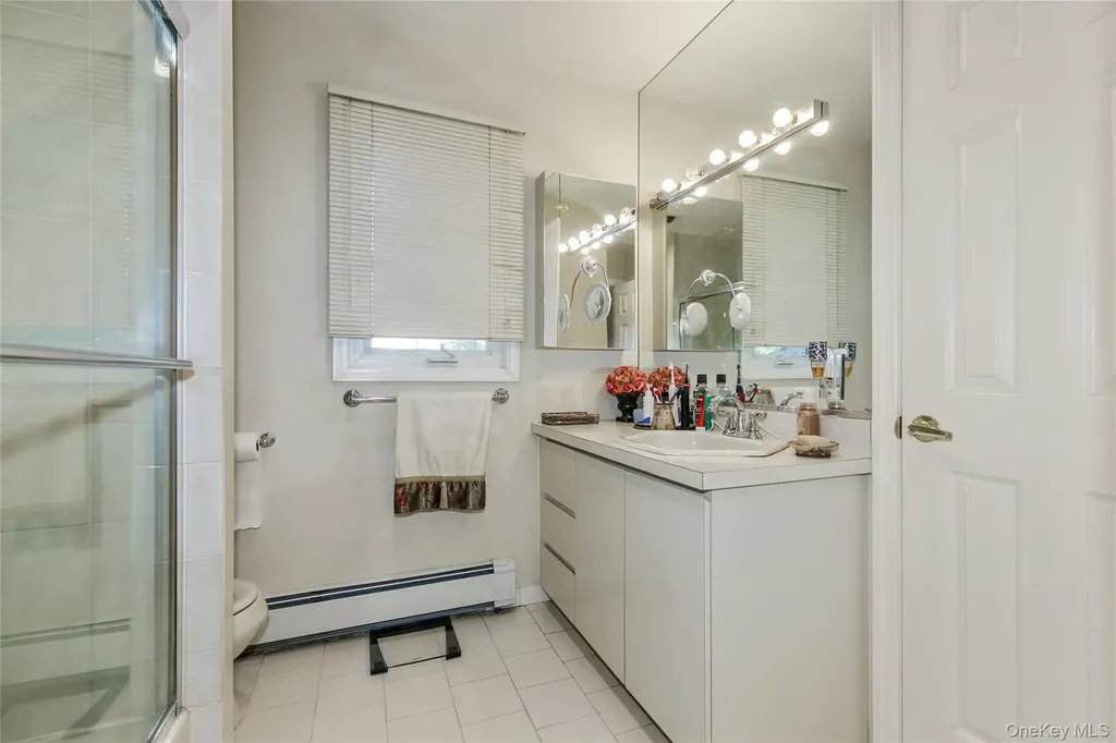 61 Mitchell Avenue Plainview NY 11803
