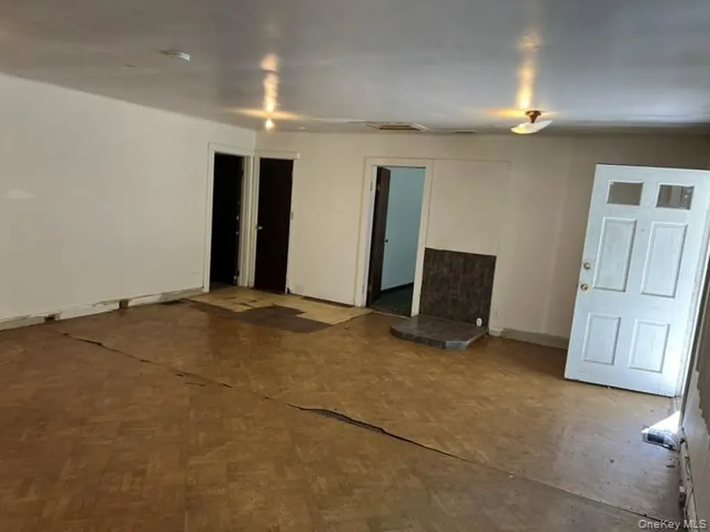 100 Upper Cherrytown Road Kerhonkson NY 12446
