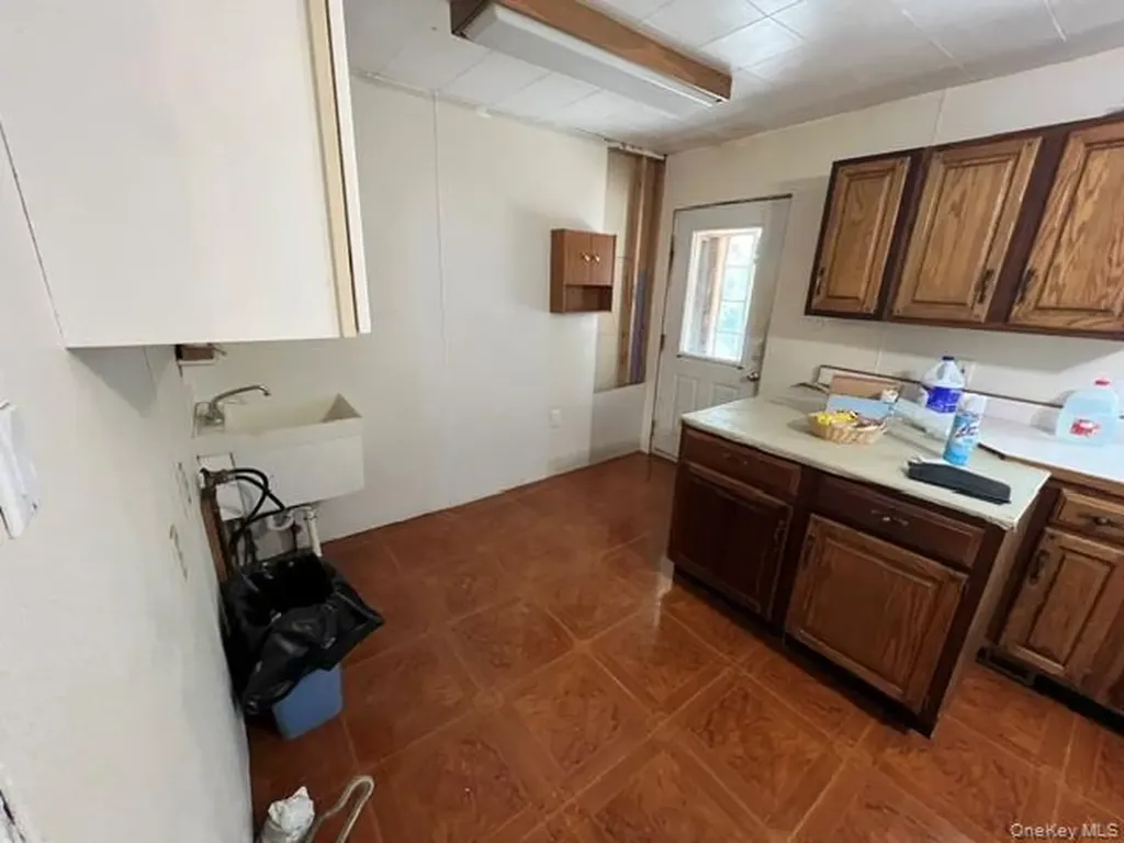 100 Upper Cherrytown Road Kerhonkson NY 12446