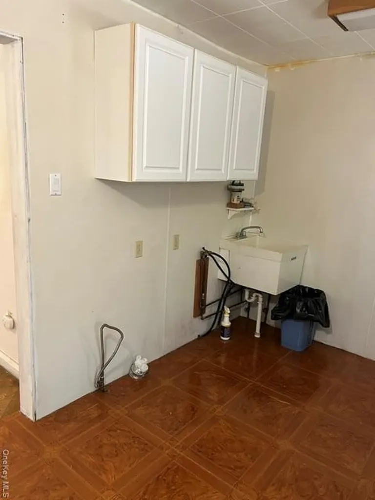 100 Upper Cherrytown Road Kerhonkson NY 12446