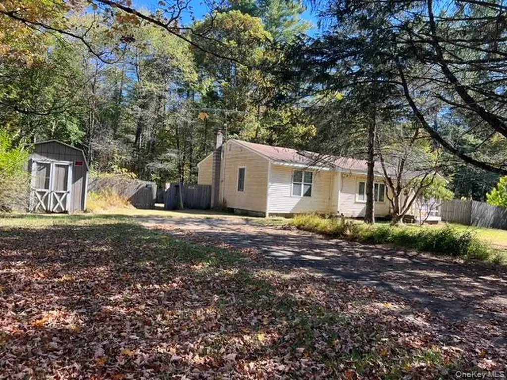 100 Upper Cherrytown Road Kerhonkson NY 12446
