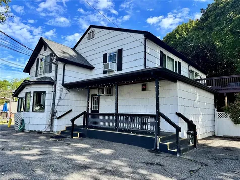 749 Mount Sinai Coram Road Mount Sinai NY 11766