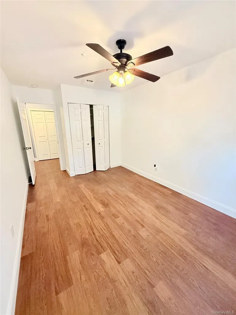 8 Potomac Court Coram NY 11727