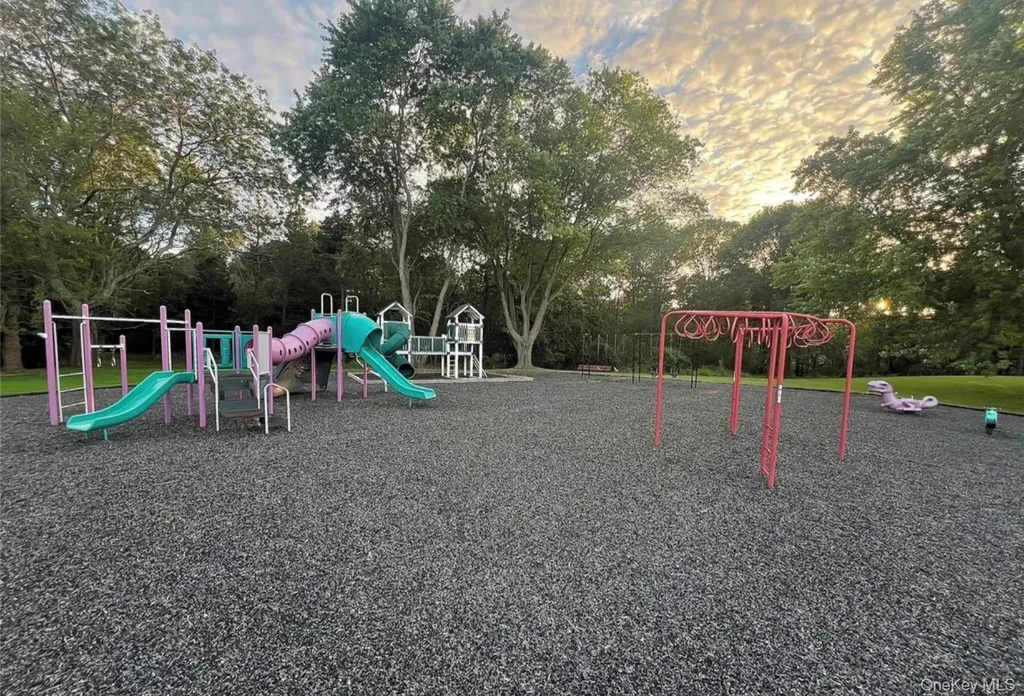 8 Potomac Court Coram NY 11727