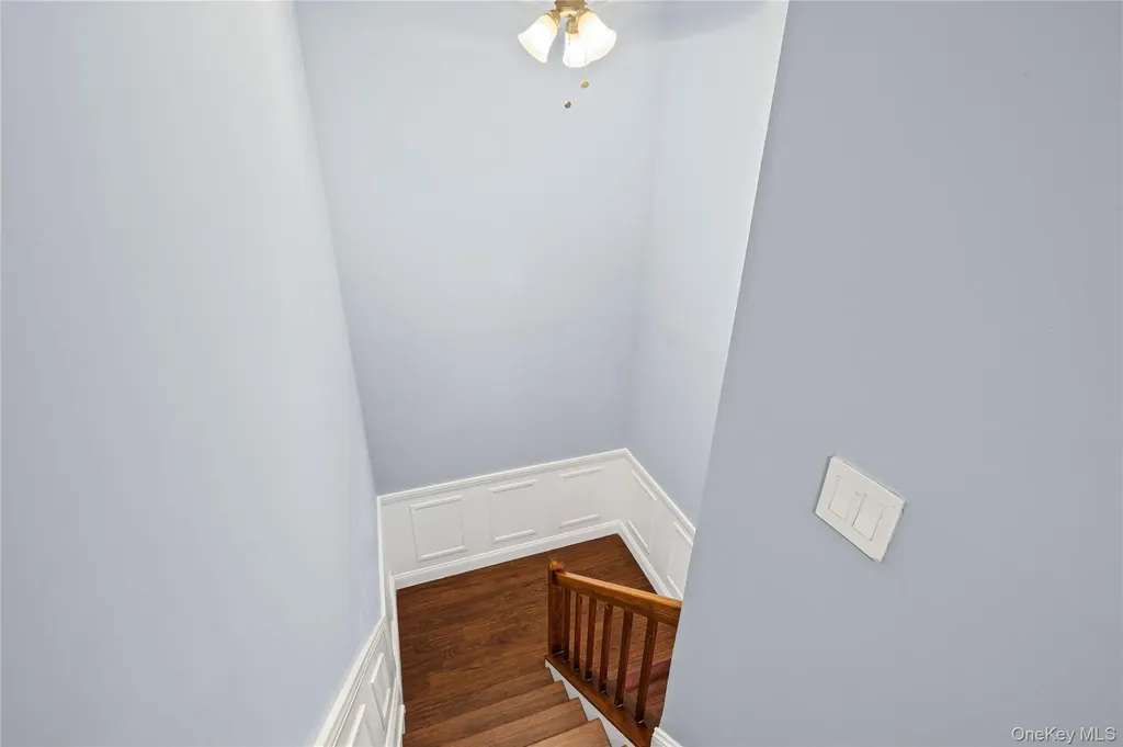 8 Potomac Court Coram NY 11727