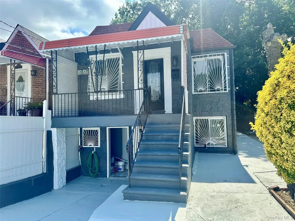 3145 Mickle Avenue Bronx NY 10469