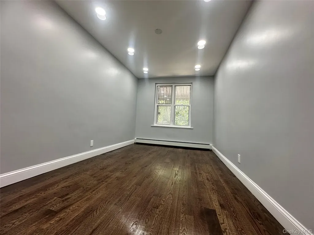3145 Mickle Avenue Bronx NY 10469