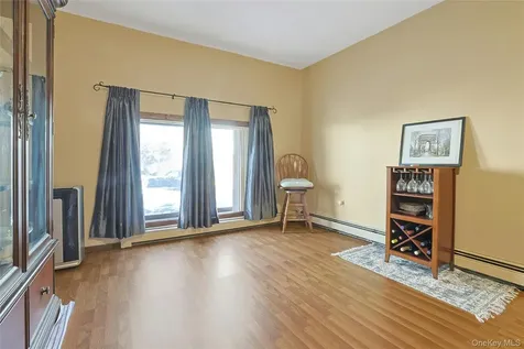 31 Powder Horn Road Cortlandt Manor NY 10567