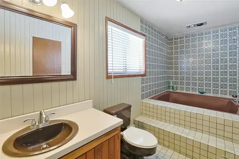 31 Powder Horn Road Cortlandt Manor NY 10567