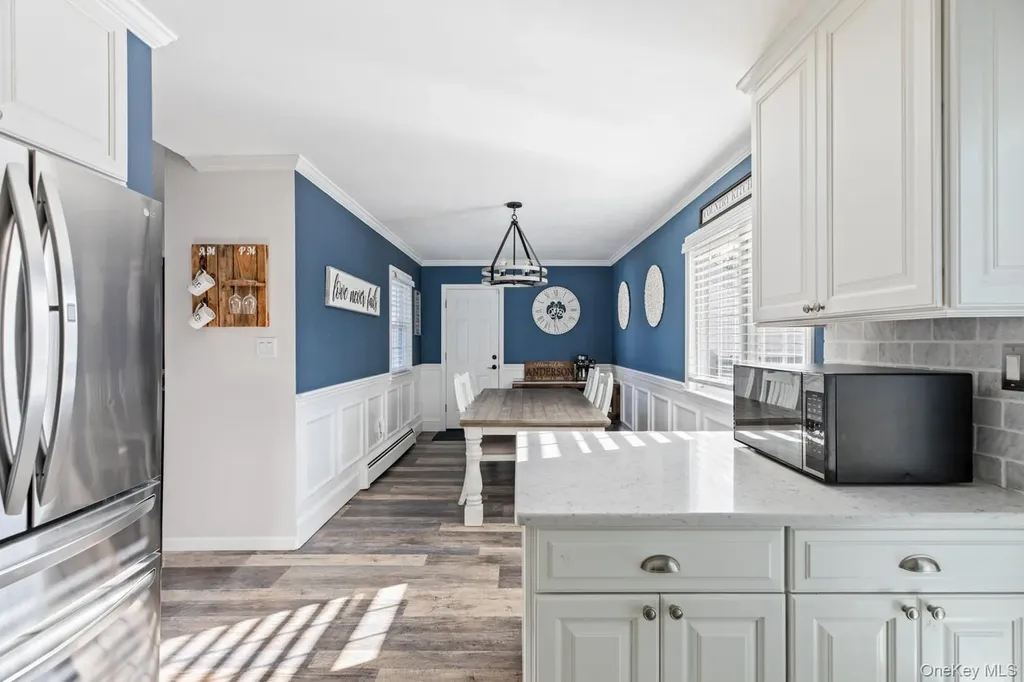 19 Carson Lane Medford NY 11763
