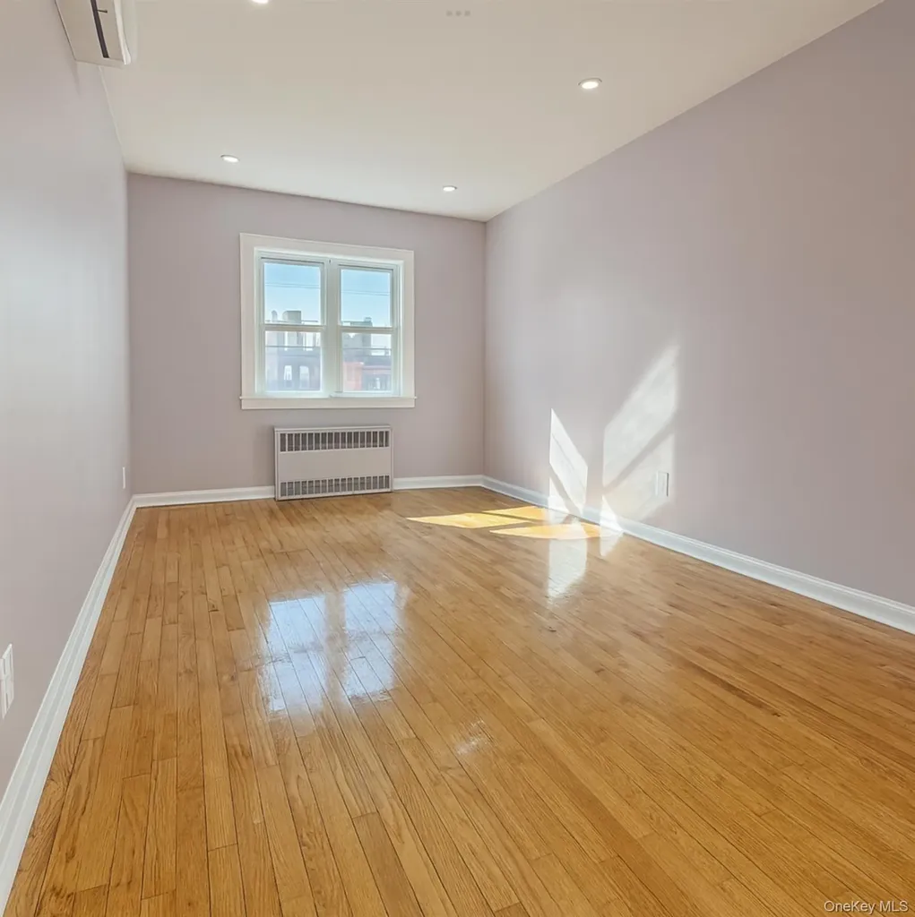 1059 Burke Avenue Bronx NY 10469