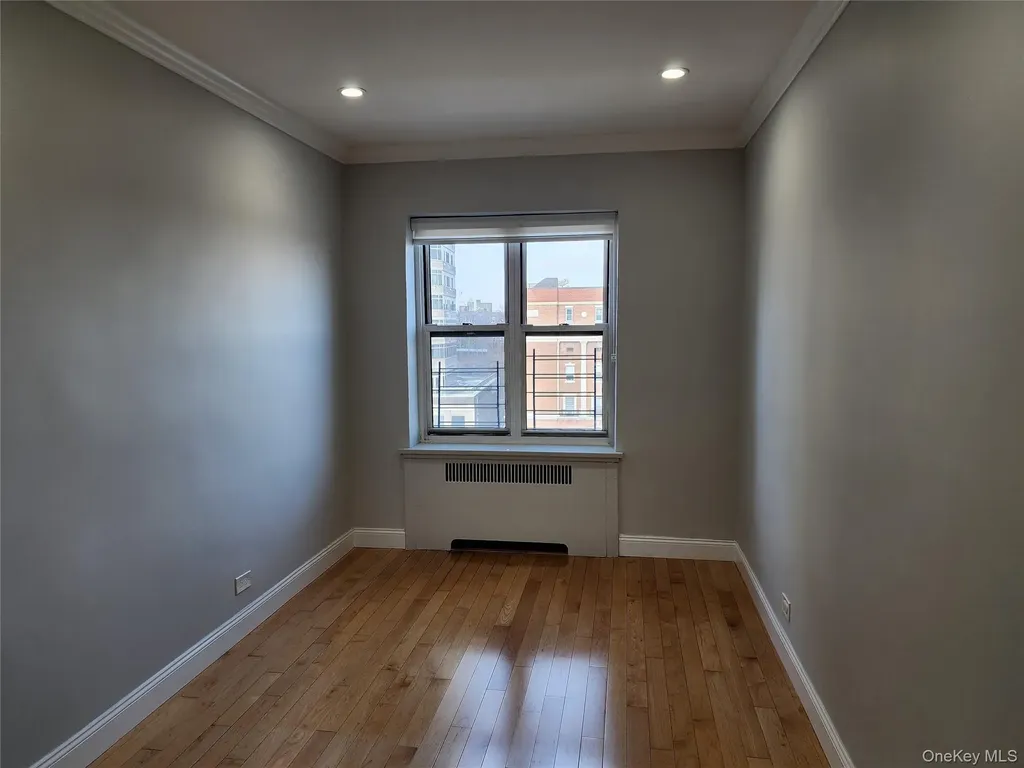 111-50 75th Road Forest Hills NY 11375