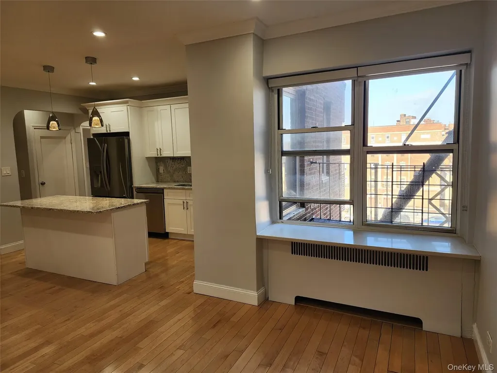111-50 75th Road Forest Hills NY 11375