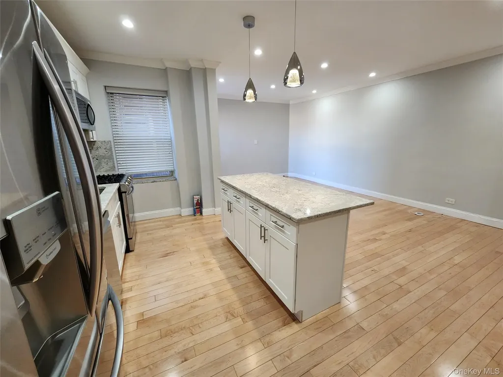111-50 75th Road Forest Hills NY 11375