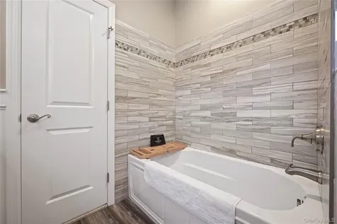 380 Homestead Way Greenport NY 11944