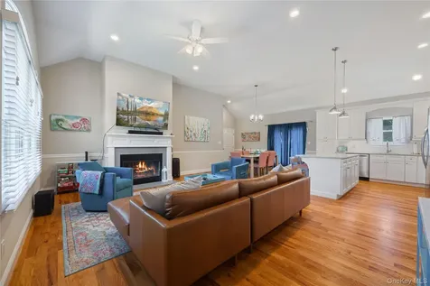 380 Homestead Way Greenport NY 11944