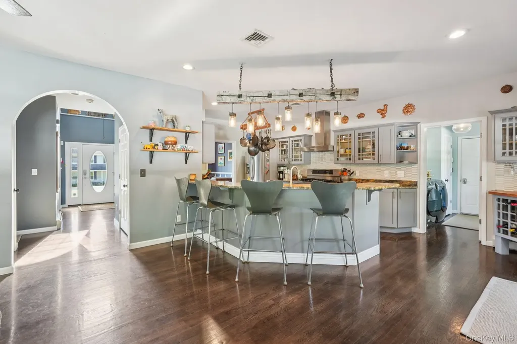 18 Baron Drive Warwick NY 10990