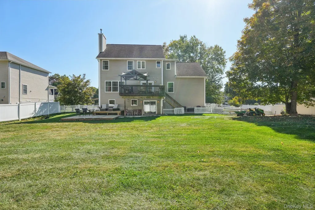 18 Baron Drive Warwick NY 10990