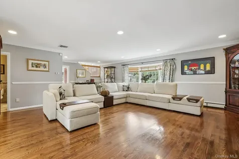 39 Virginia Lane Thornwood NY 10594