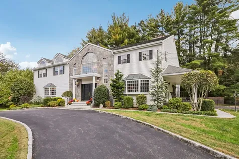 39 Virginia Lane Thornwood NY 10594