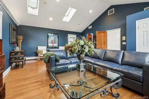39 Virginia Lane Thornwood NY 10594