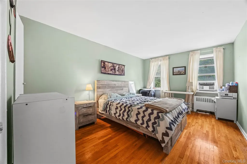 1234 Midland Avenue Bronxville NY 10708