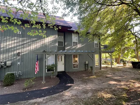 31 Bleakley Drive Peekskill NY 10566