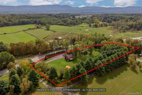 4494-4496 Route 209 Accord NY 12401