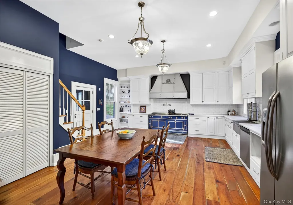 250 Route 100 Mount Kisco NY 10549