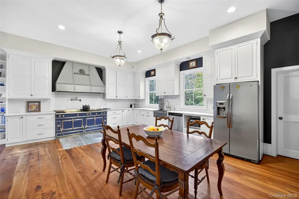 250 Route 100 Mount Kisco NY 10549