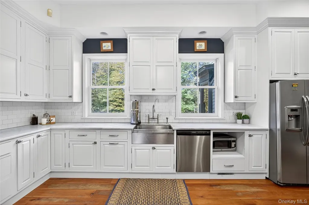 250 Route 100 Mount Kisco NY 10549