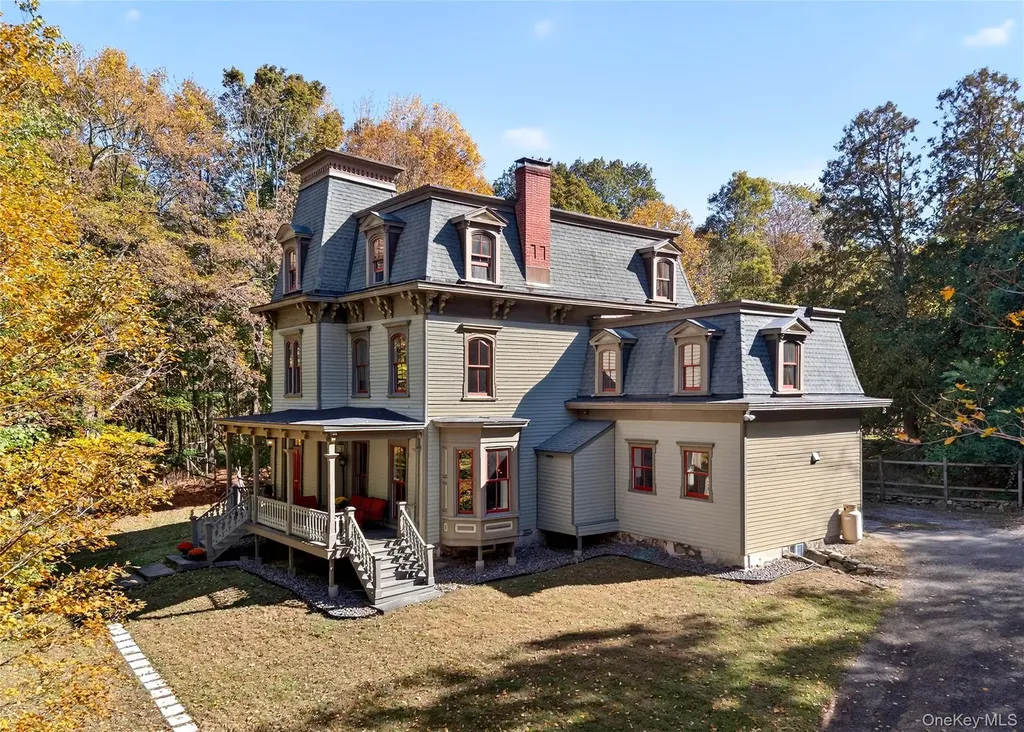 250 Route 100 Mount Kisco NY 10549