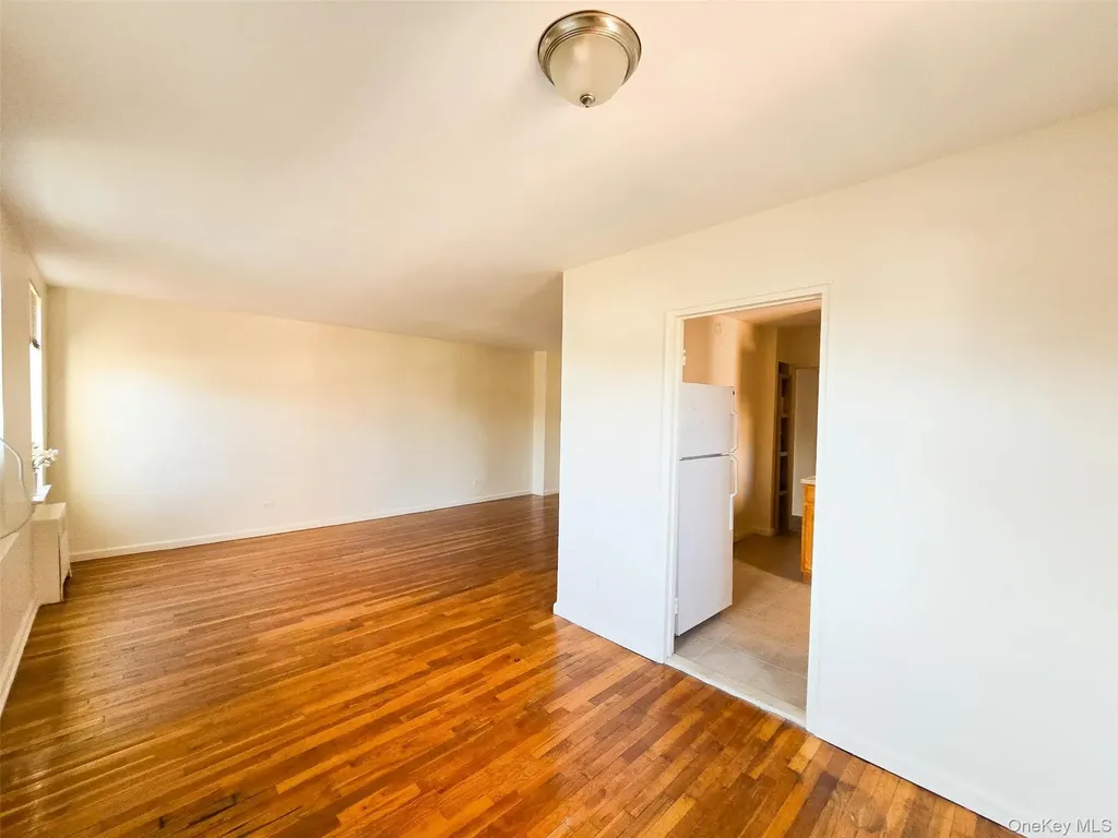30-11 Parsons Boulevard Flushing NY 11354