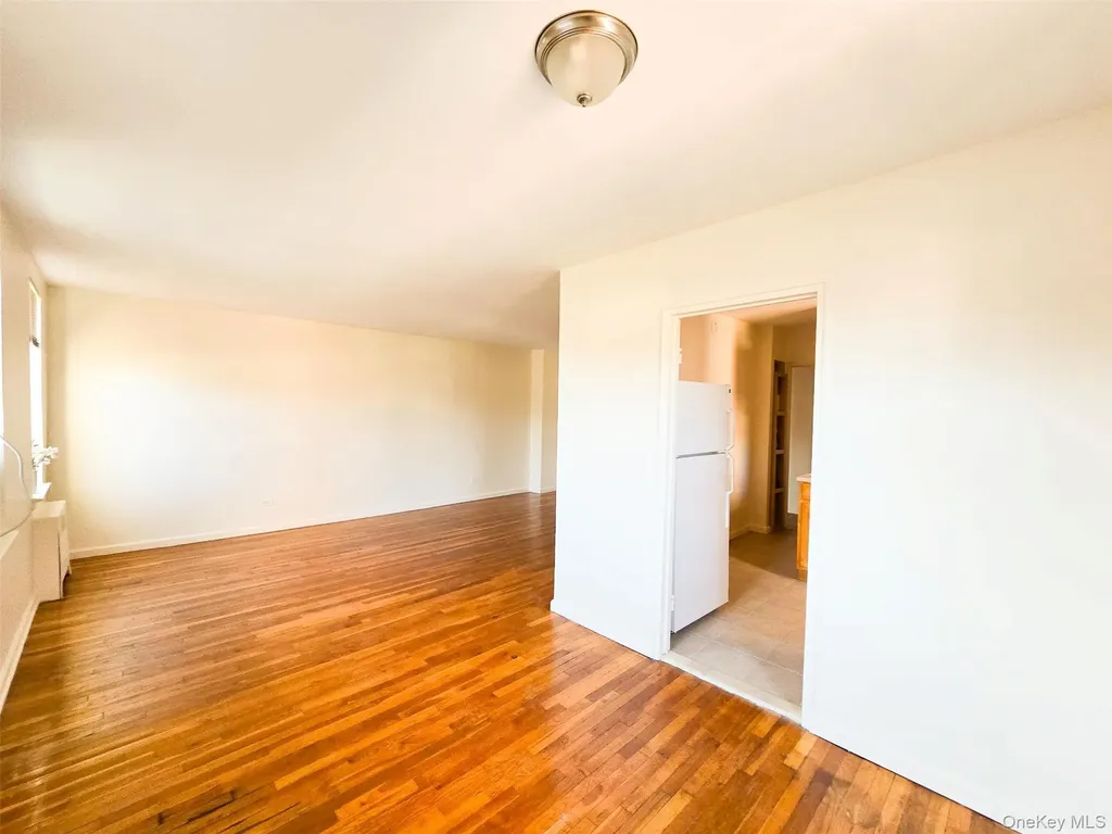 30-11 Parsons Boulevard Flushing NY 11354