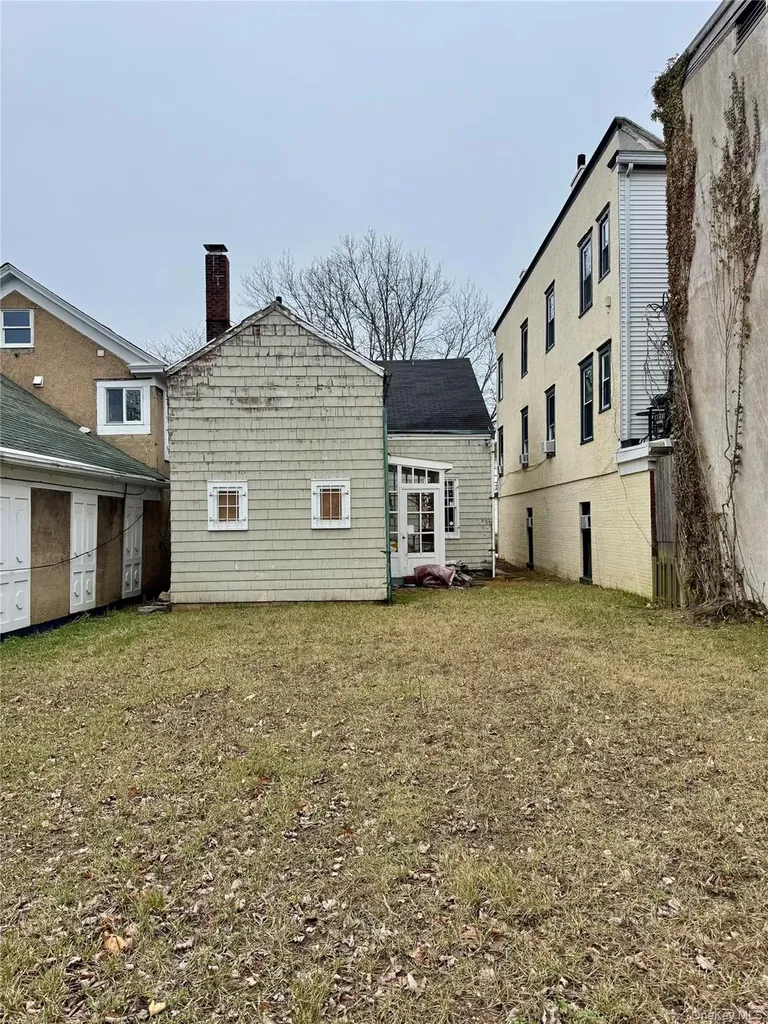 425 Main Greenport NY 11944