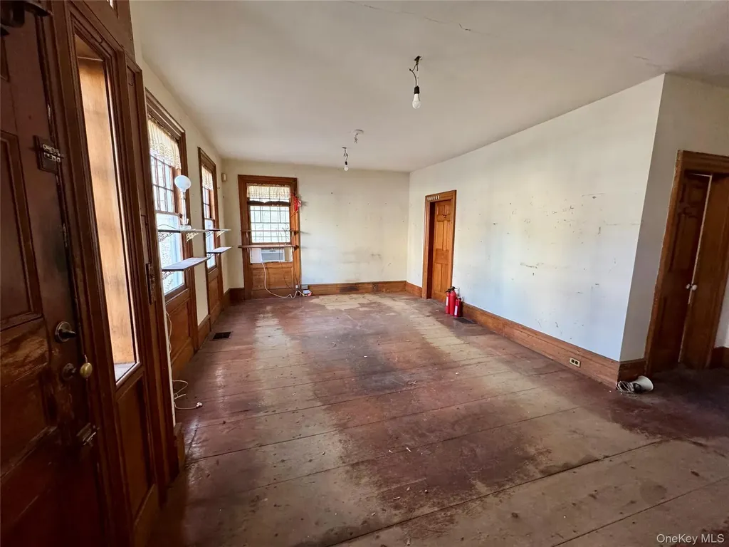 425 Main Greenport NY 11944