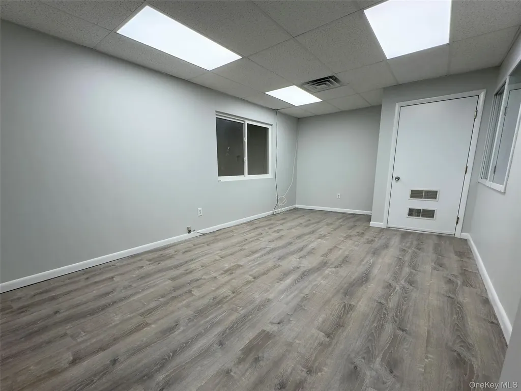 12 Elkay Chester NY 10918