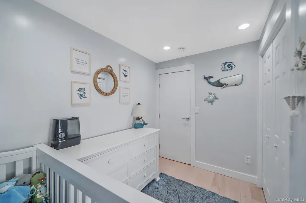 252 Arthur Street Freeport NY 11520