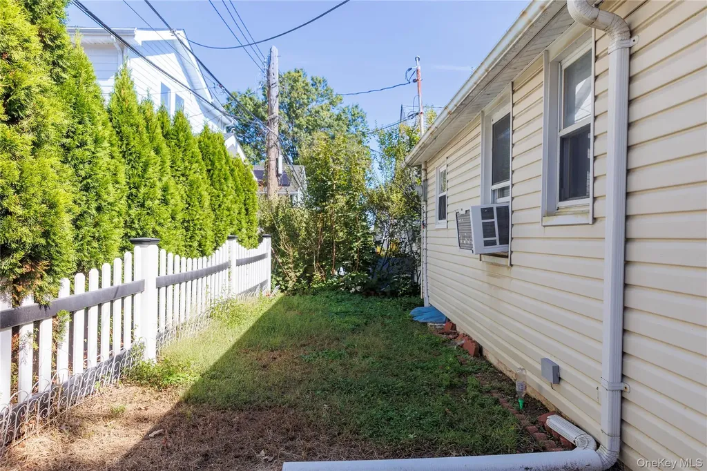 6 Elm Place Bronx NY 10465