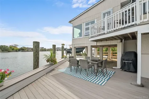 260 Ocean Avenue Amityville NY 11701