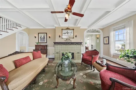 260 Ocean Avenue Amityville NY 11701