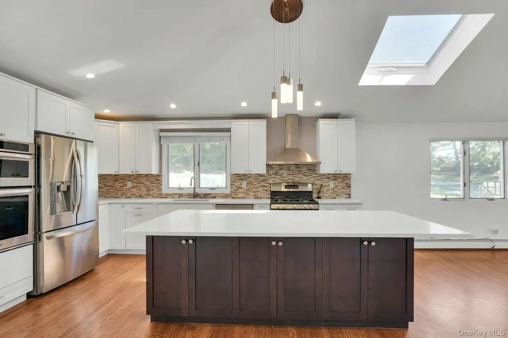 33 Pittoni Drive Commack NY 11725