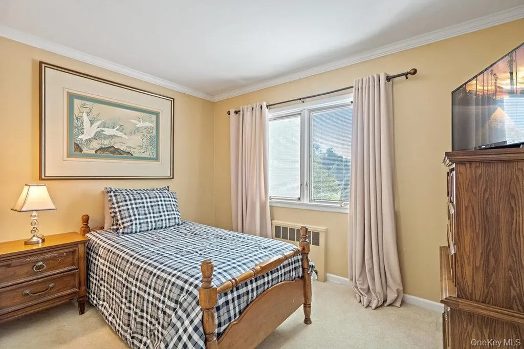 1 Jerome Drive Farmingdale NY 11735