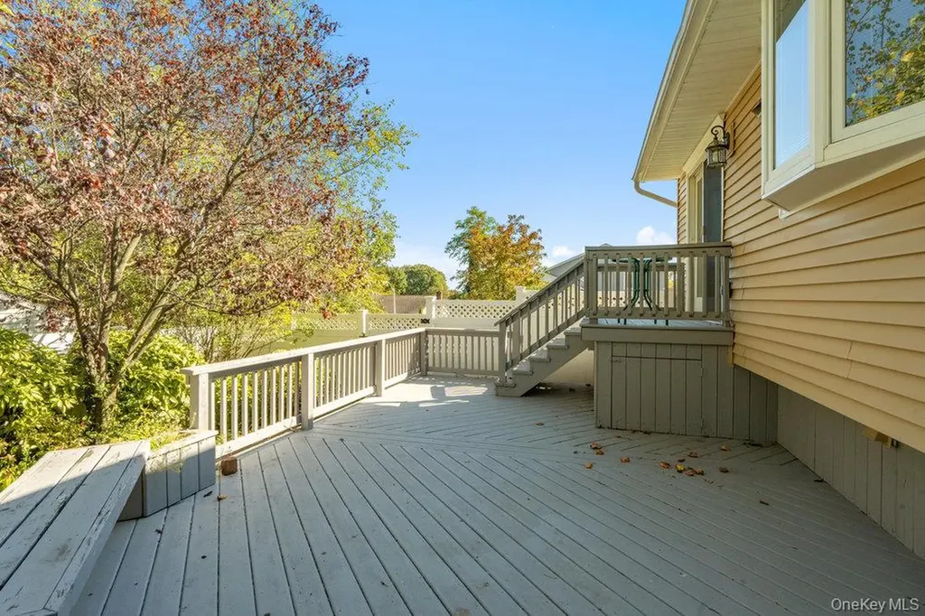 1 Jerome Drive Farmingdale NY 11735