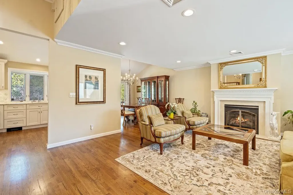 1 Jerome Drive Farmingdale NY 11735