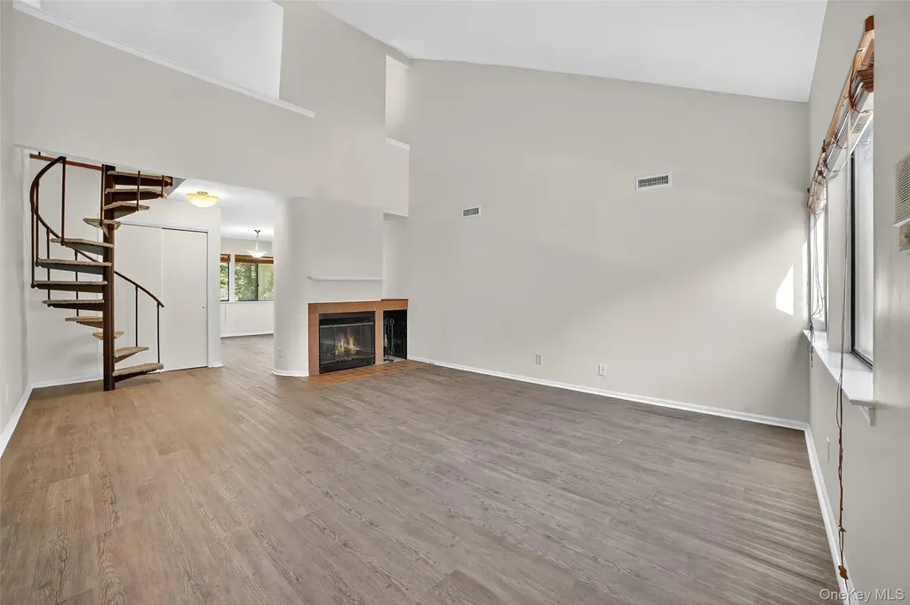 132 Stone Meadow South Salem NY 10590