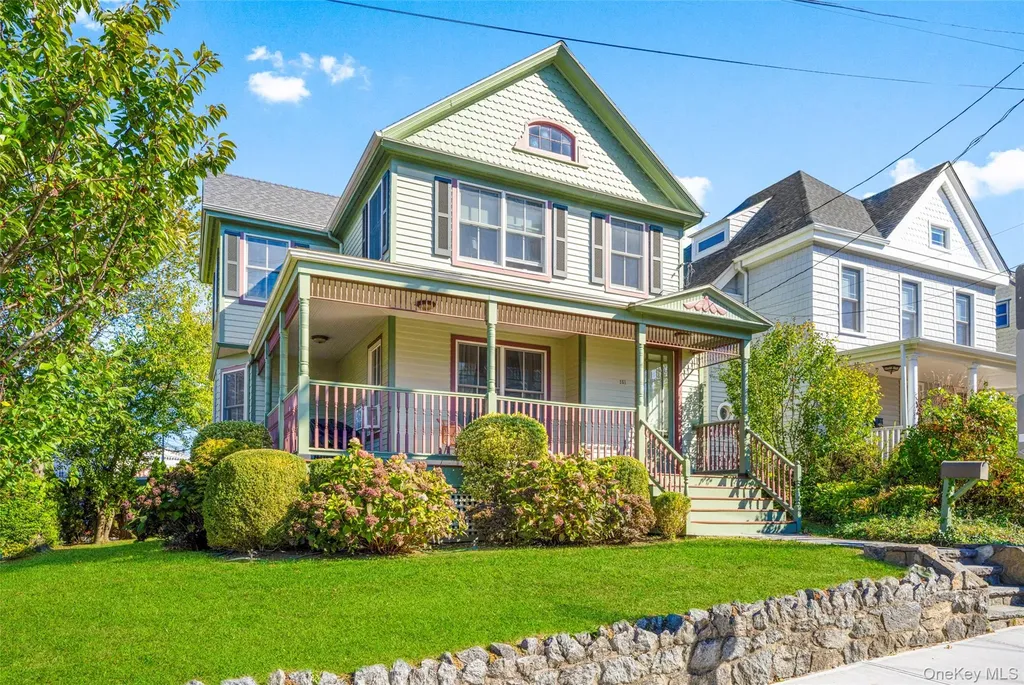 251 Mount Pleasant Avenue Mamaroneck NY 10543