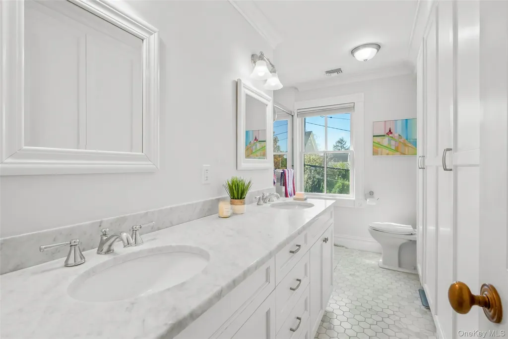 251 Mount Pleasant Avenue Mamaroneck NY 10543