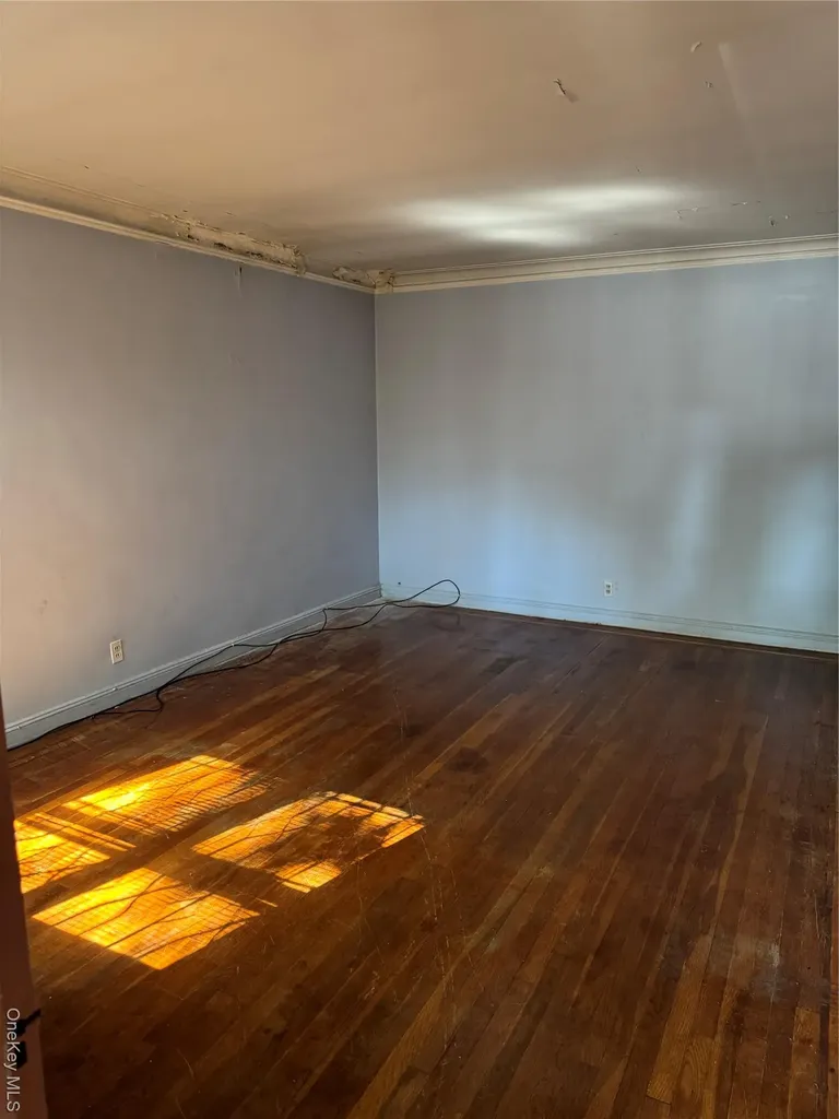 1955 Haviland Avenue Bronx NY 10472